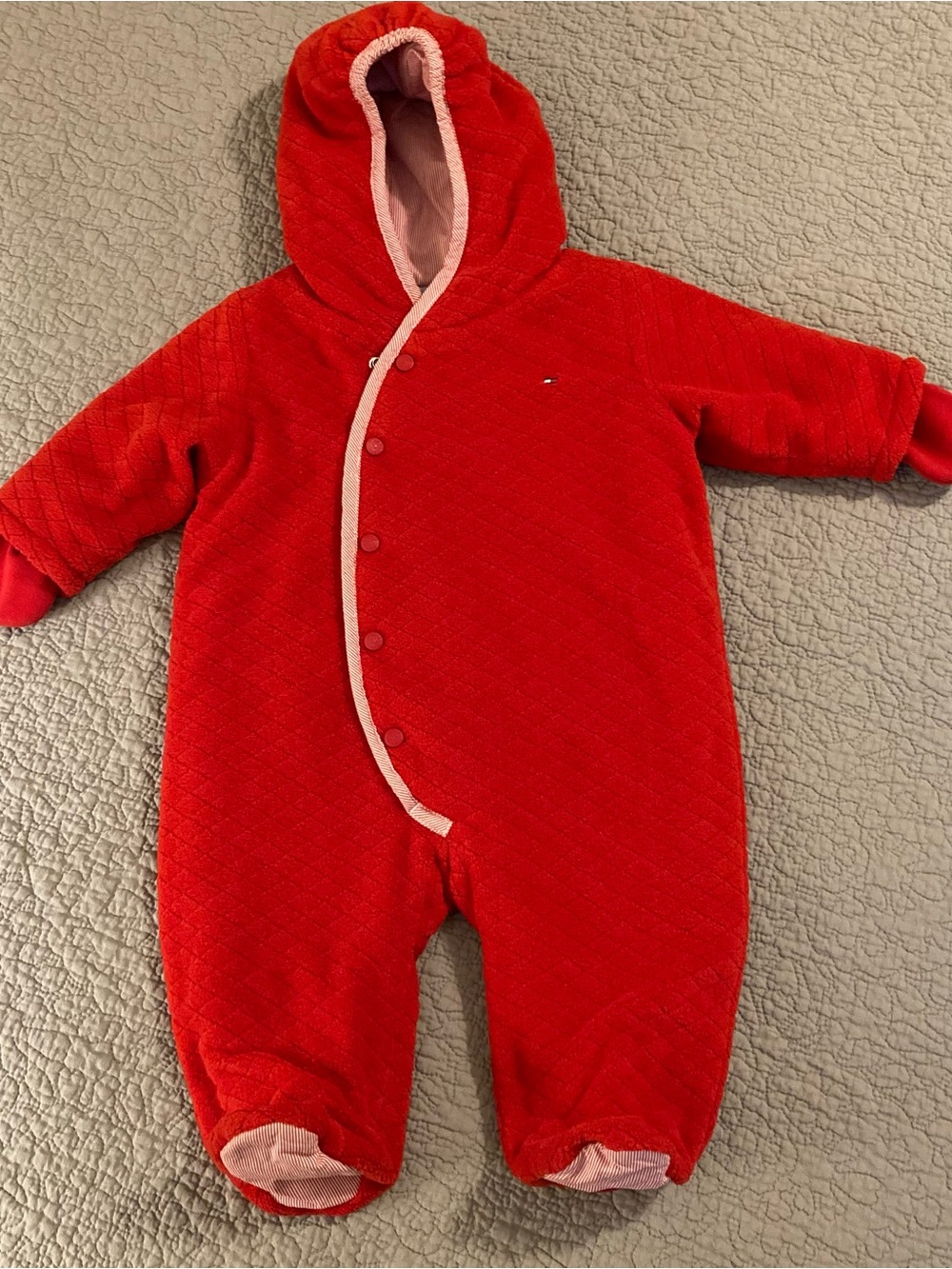Tommy Hilfiger Red Hooded Baby Pram Snowsuit Quilted Fleece Boy or Girl